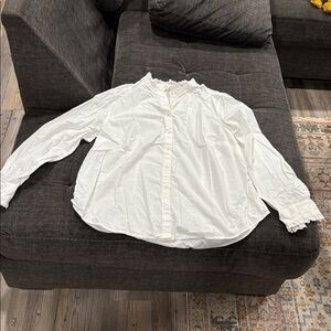 H&M White Lace-Trimmed Button Up Blouse